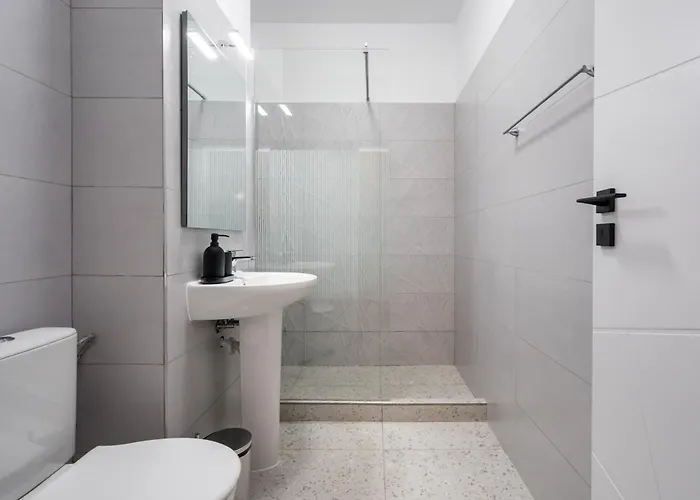 Apartament Plaza 37 *