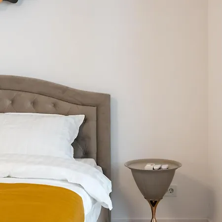 Apartmán Plaza 37 *
